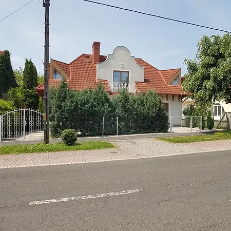 Varga Apartament Vonyarcvashegy
