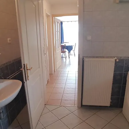Varga Apartament *